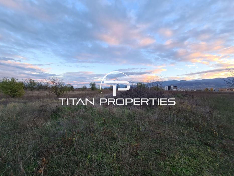 Парцел за продажба в кв. Беломорски