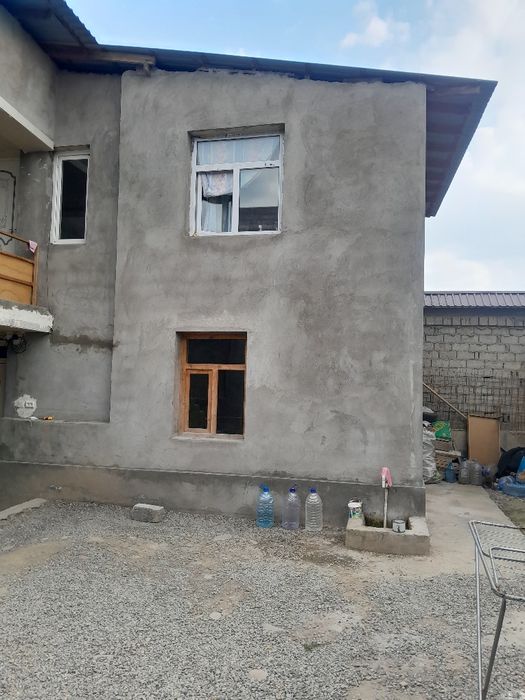 Барданкулда 2 сот 7 хона 60000 келишилади