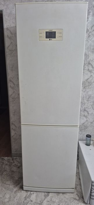 Продам холодильник