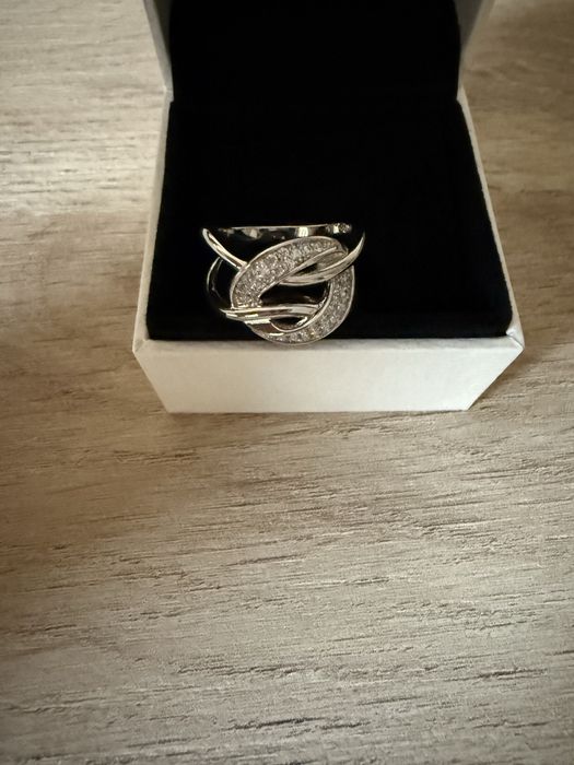 Сребърен уникално красив пръстен