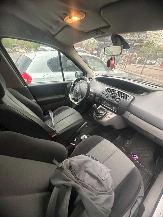 Renault Megane Scenic 1.5 DCI