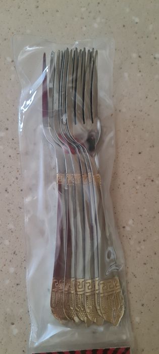 Продам набор ложек и вилок