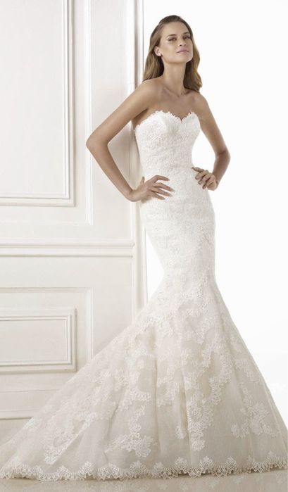 Rochie mireasa Pronovias, model Bertina, sirena, culoare ivoire