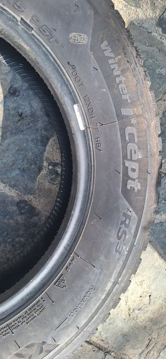 8mm! 195 65 15 Hankook winter icept rs3