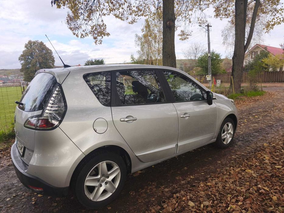 Scenic 110Cp Automată Diesel Business Edition Perfectă fără daune