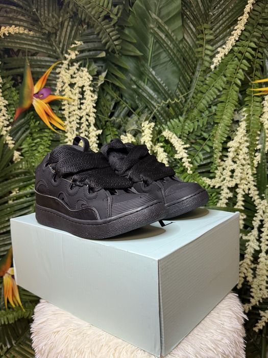 Lanvin Curb Suede Black