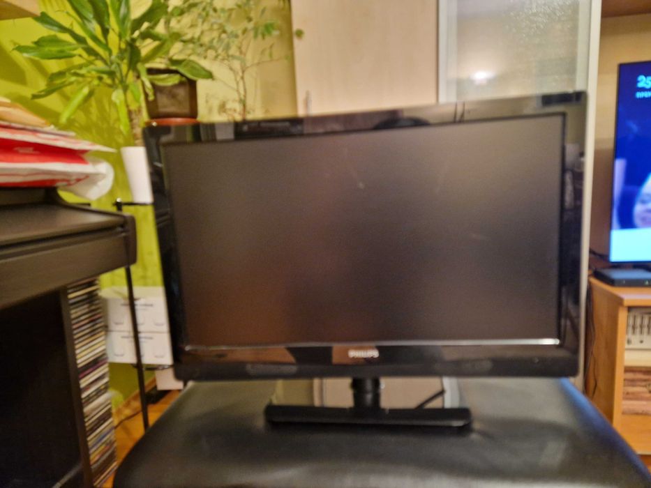 Монитор с тв-тунер Philips 221T4L Led full HD