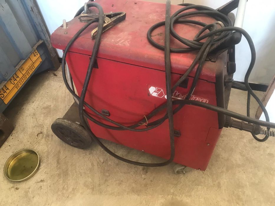 Aparat Argon cu Fir Mig 330 Elettro