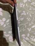 Apple  MacBook holati yangidek