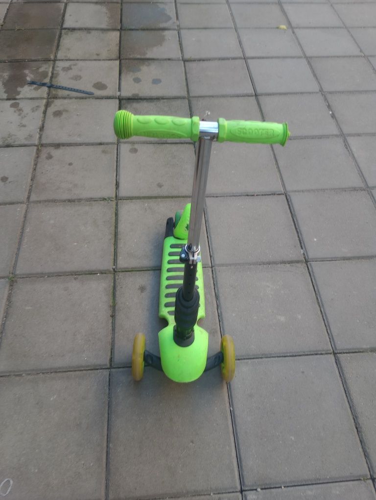 Продавам детски играчки