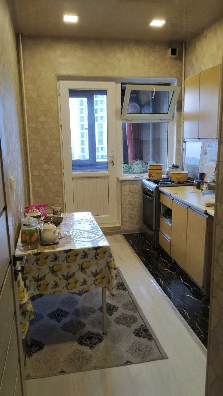 Продается квартира 3/7/9 на Юнус-Абад 14. Рядом метро. Срочно!