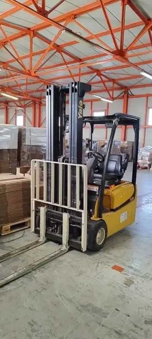 YALE -Stivuitor electric + statie incarcare, Fabricatie 2022 (689 ore)