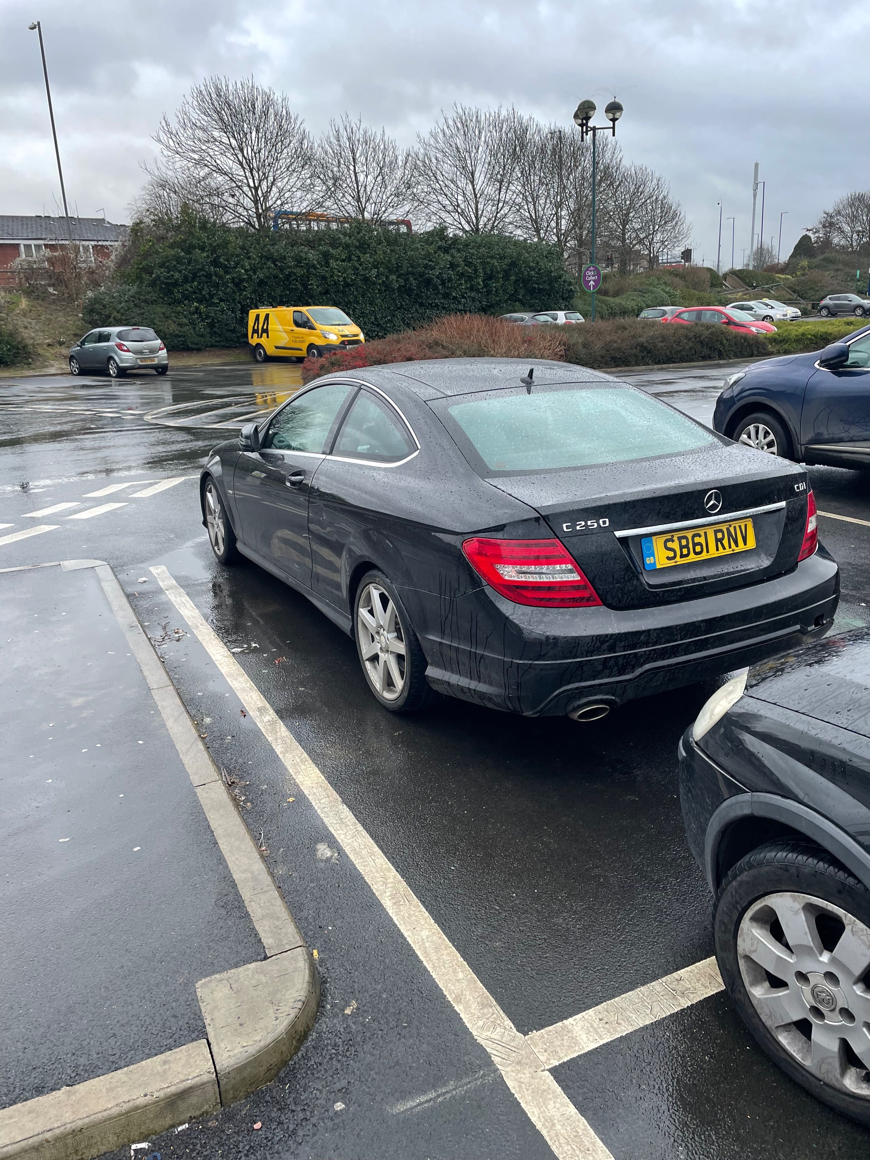 Mercedes W204 Facelift AMG пакет С220 На Части