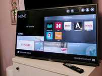 Продам телевизор оригинал LG 42LF580