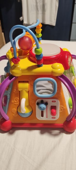 Vând jucărie interactiva pentru copii