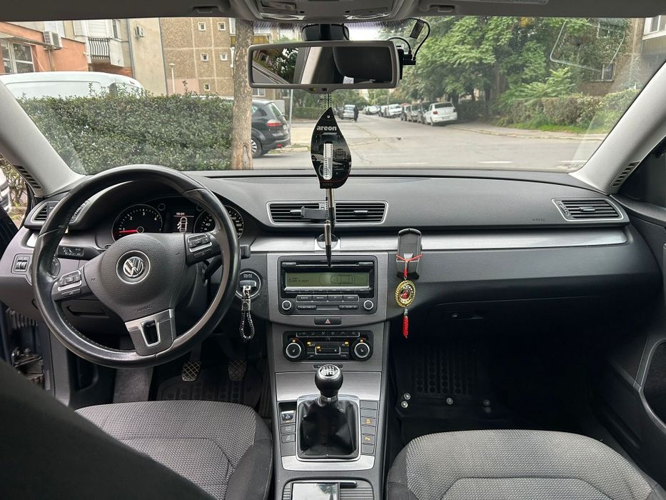 Volkswagen Passat B7 – 2.0 TDI / 2012 – 306.000 km – 8.000 €