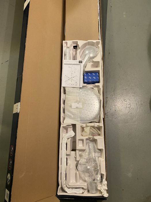 Coloana dus cu baterie si termostat Grohe Tempesta Cosmopolitan System