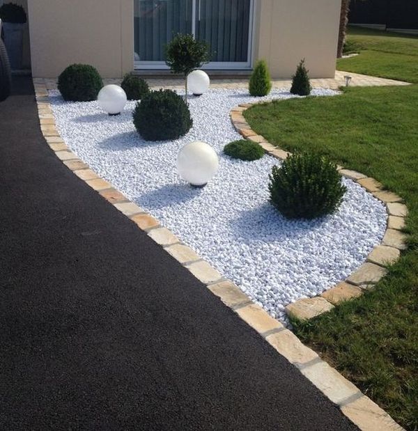 Piatra alba decorativa, ornamentala (marmura sparta) nu scoarța.