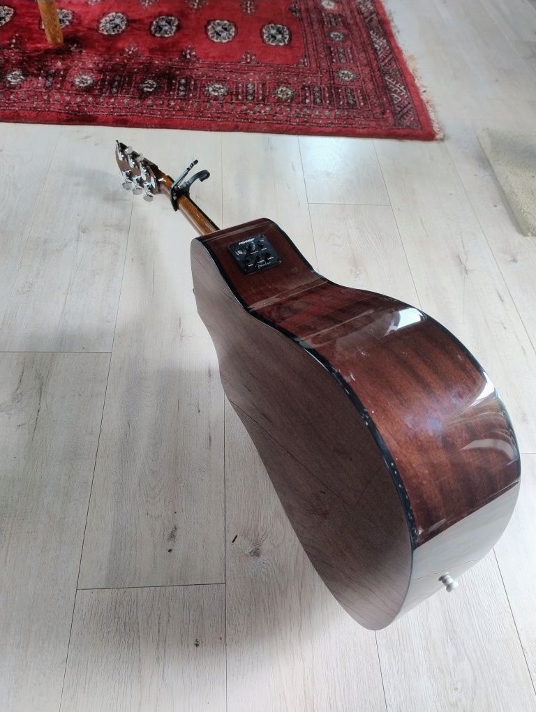 Fender китари 2 броя