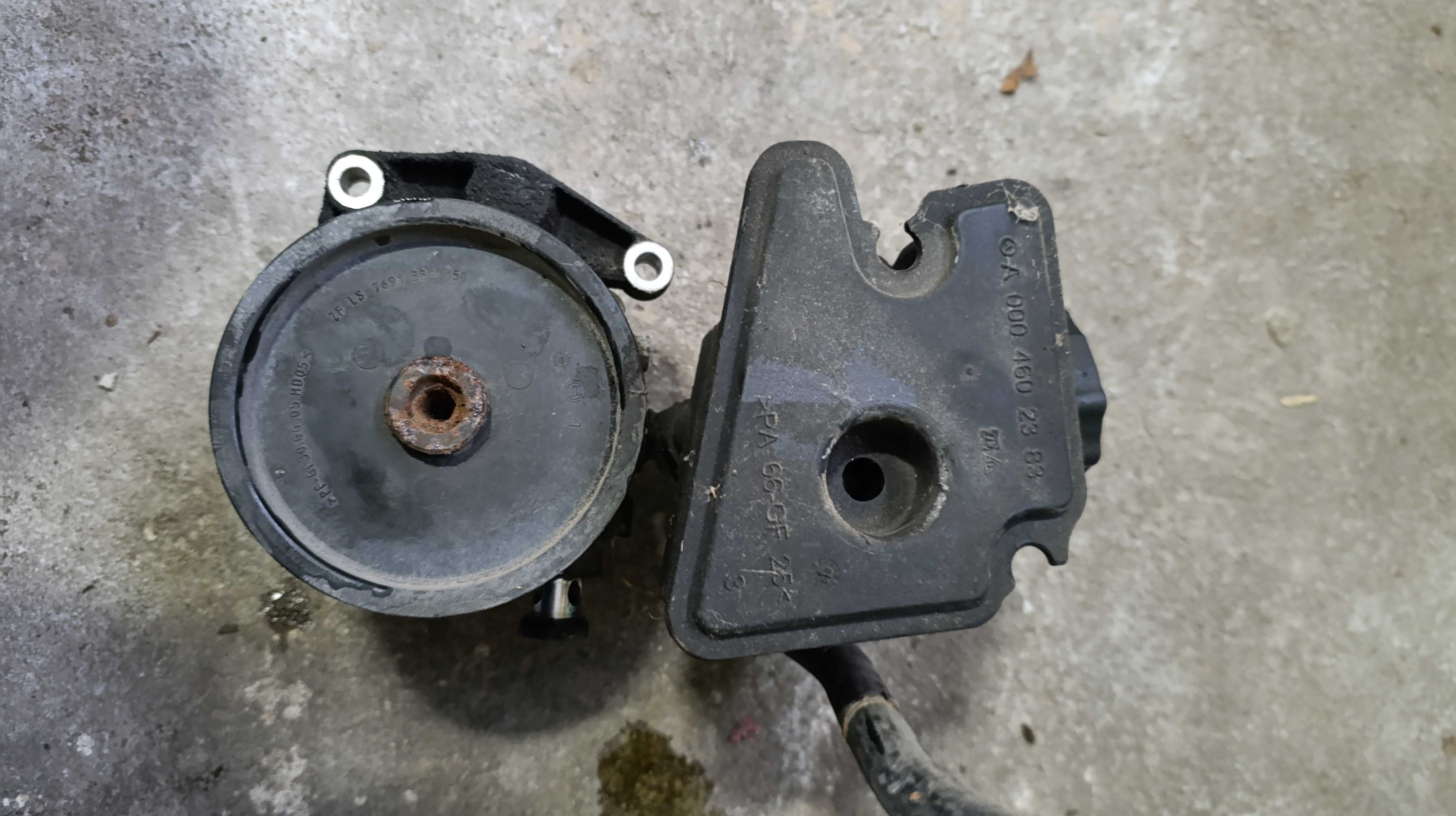 Хидравлична помпа Мерцедес 3.0 V6