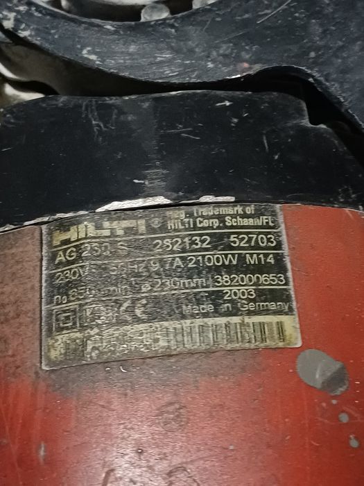 Професионален ъглошлайф Hilti