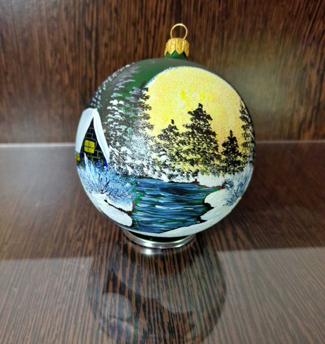 Globuri pictate manual