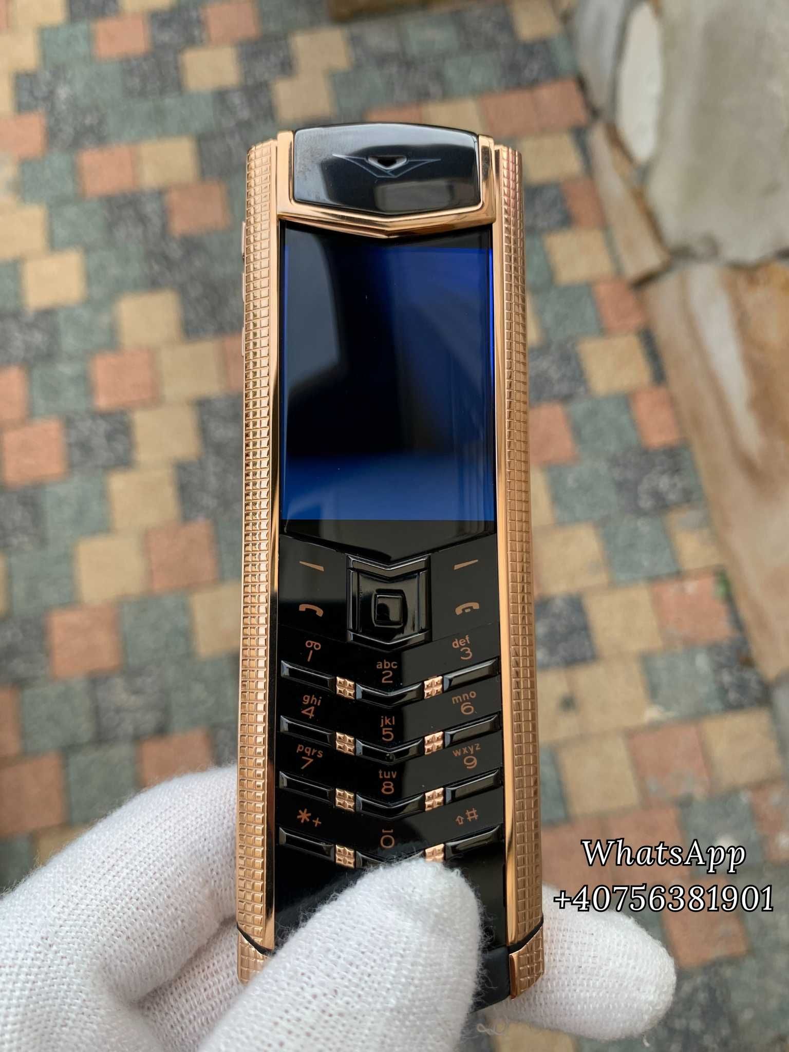 Vertu Signature S Clous De Paris – Un simbol al statutului și stilului
