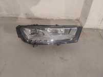 Far Dreapta Audi Q7, 4M