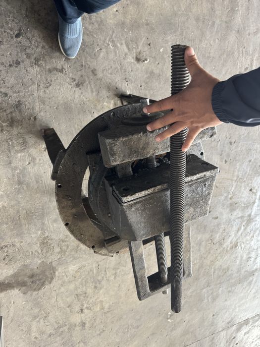 Тиски СССР сотилади