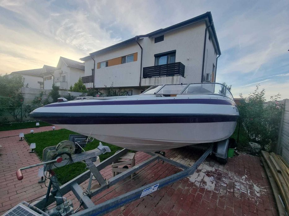 Barca Crownline 180 br 4.3 mercruiser 190 cai