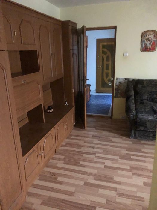 Inchiriez apartament mobilat in Vatra Dornei