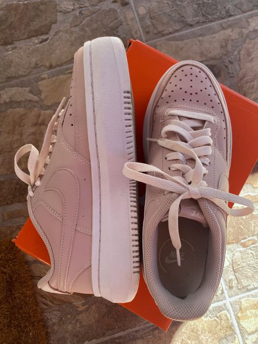 Дамски обувки Nike air