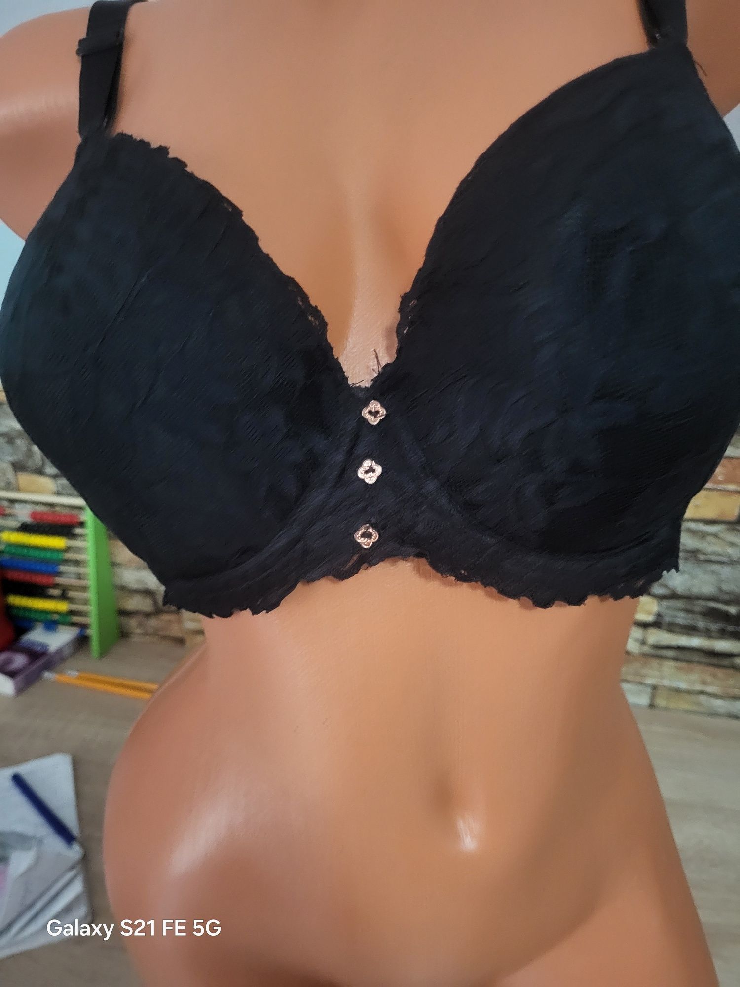 Vând Sutien Dama