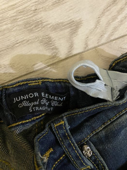 дънки оригинални Trusssrdi и junior element