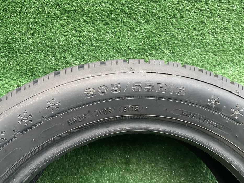 Set 4 anvelope Iarna 205 55 16 91T Dunlop Winter Sport 5 Dot 3119