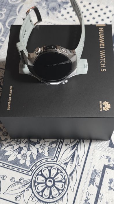 Vând ceas Huawei watch 5