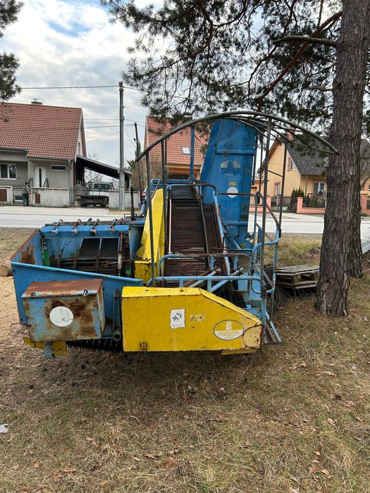 Mașina combina de scos cartofi