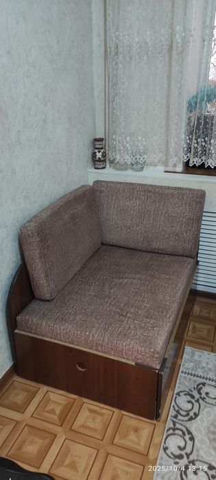 Тахта кровать в хорошем состоянии