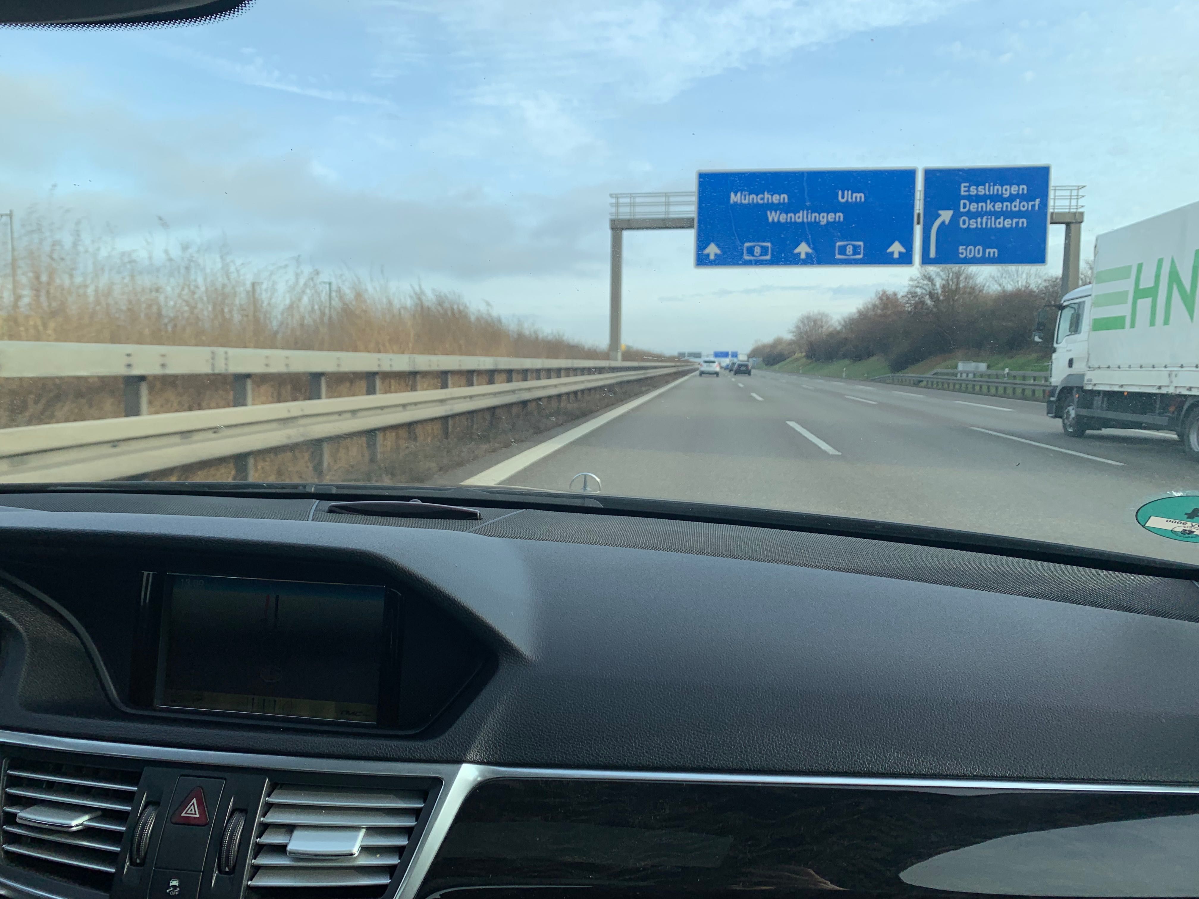 E350 cdi 4Matic Панорама Кожа  Надуване Пружини от Германия без ръжди!