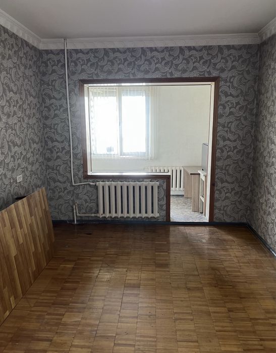 Сергелинский р-н Куйлюк массив 6 2/3/5 франция 58м2 балкон 2х6