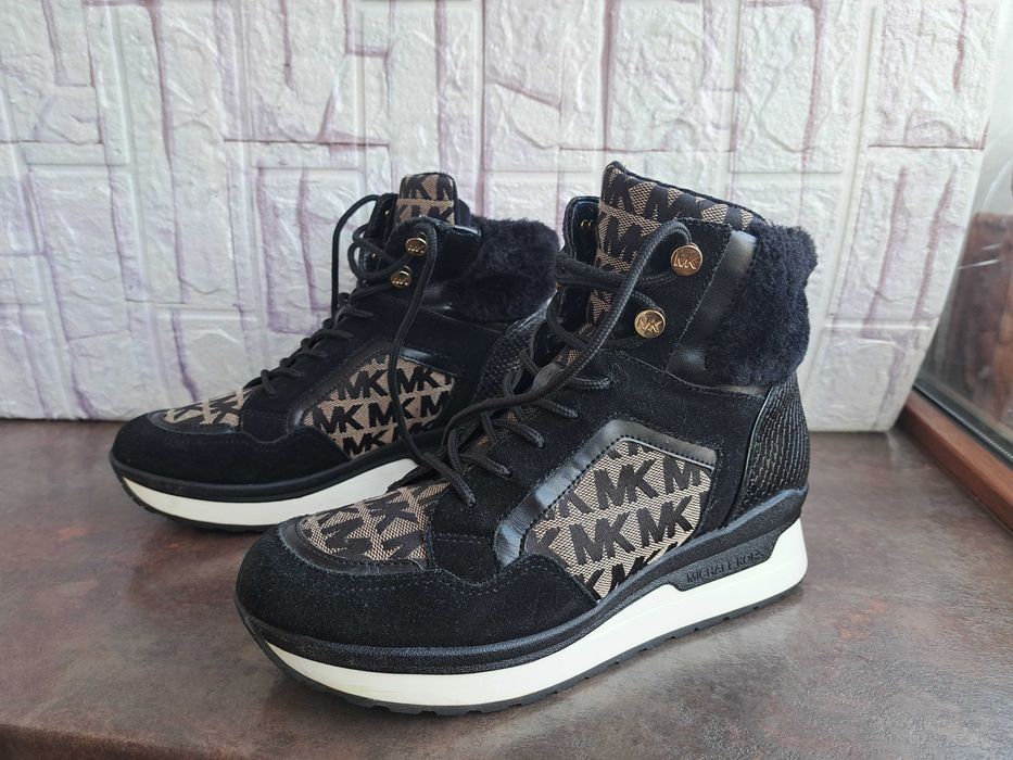 дамски боти,зимни обувки,ботуши на платформа,MICHAEL KORS номер38,