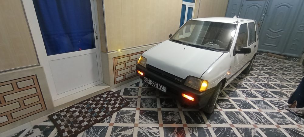Tiko sotilasi Realni oladigan telefon qilsin