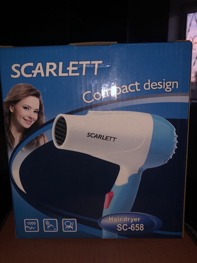 Продаю фен SCARLET