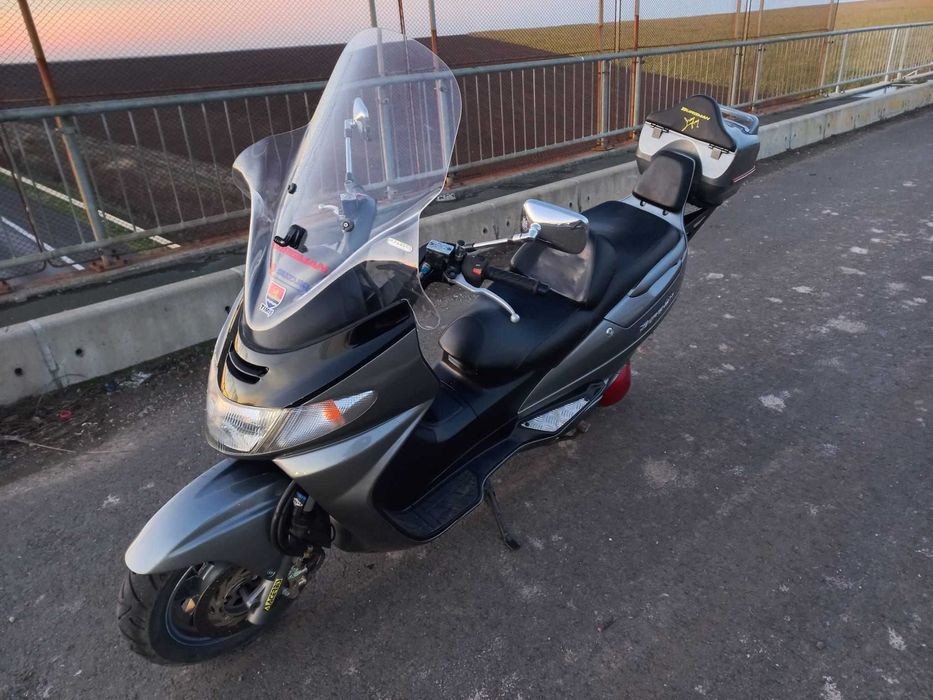 Suzuki Burgman 250