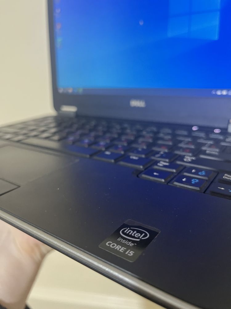 Dell Latitude, Core i5, SSD, Идеальное состояние, срочно