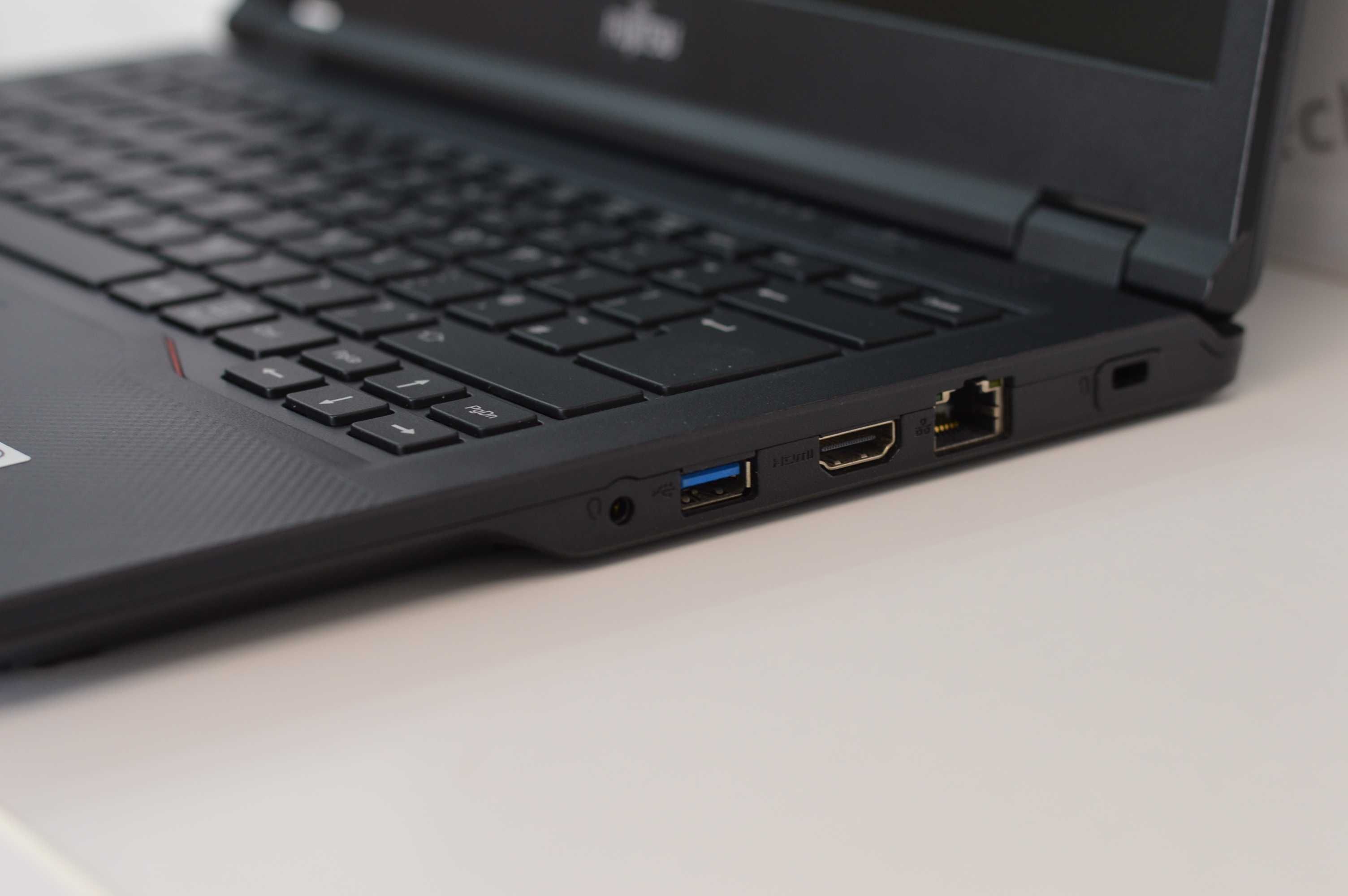 Fujitsu LifeBook Е5410-Intel Core i5-10310U / 8GB RAM DDR4 / 256GB SSD