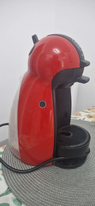 Vand aparat cafea Dolce Gusto pentru piese