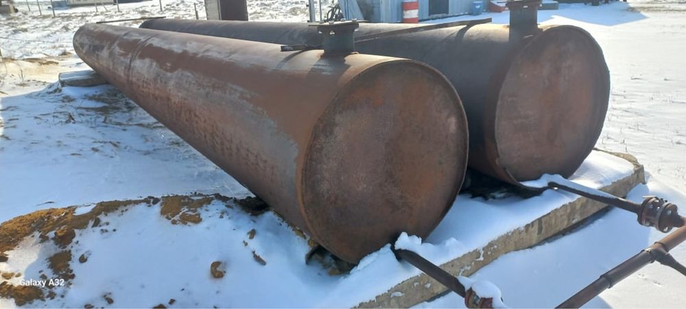 Продам толстостенный емкость