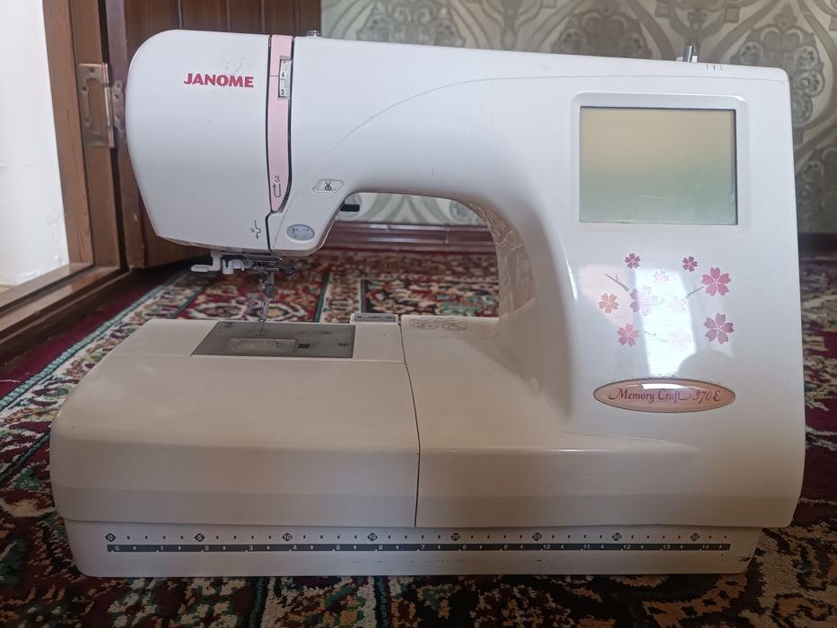 Janome vishivka tikuv moshinasi