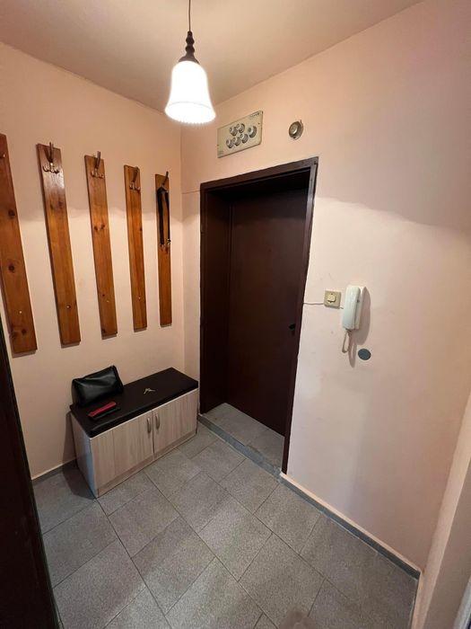 Дава се под наем Едностаен апартамент в Бургас, Братя Миладинови - 44 кв.м за 331.5 € - Снимка #4